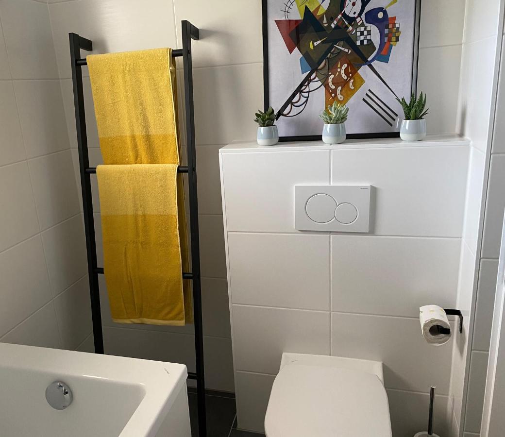 Brand New Cozy Apartment 10 Min To City Center Wenen Buitenkant foto